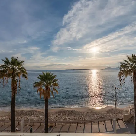Juan Les Pins Center 2p Parking Terrasse Διαμέρισμα Αντίμπ